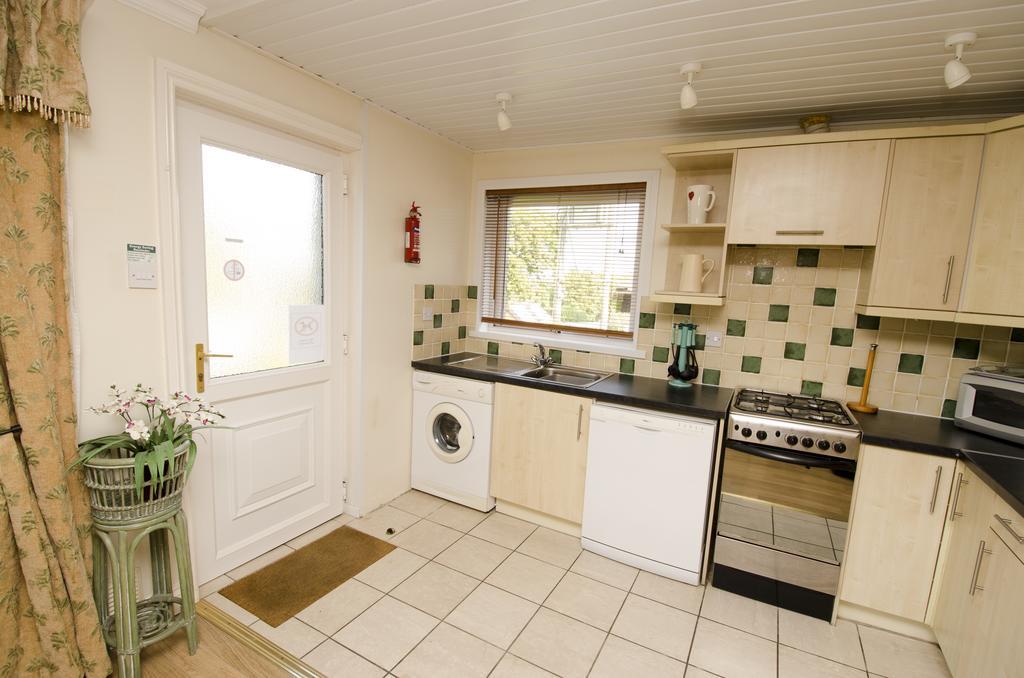 Watermouth Lodges Ілфракомб Номер фото