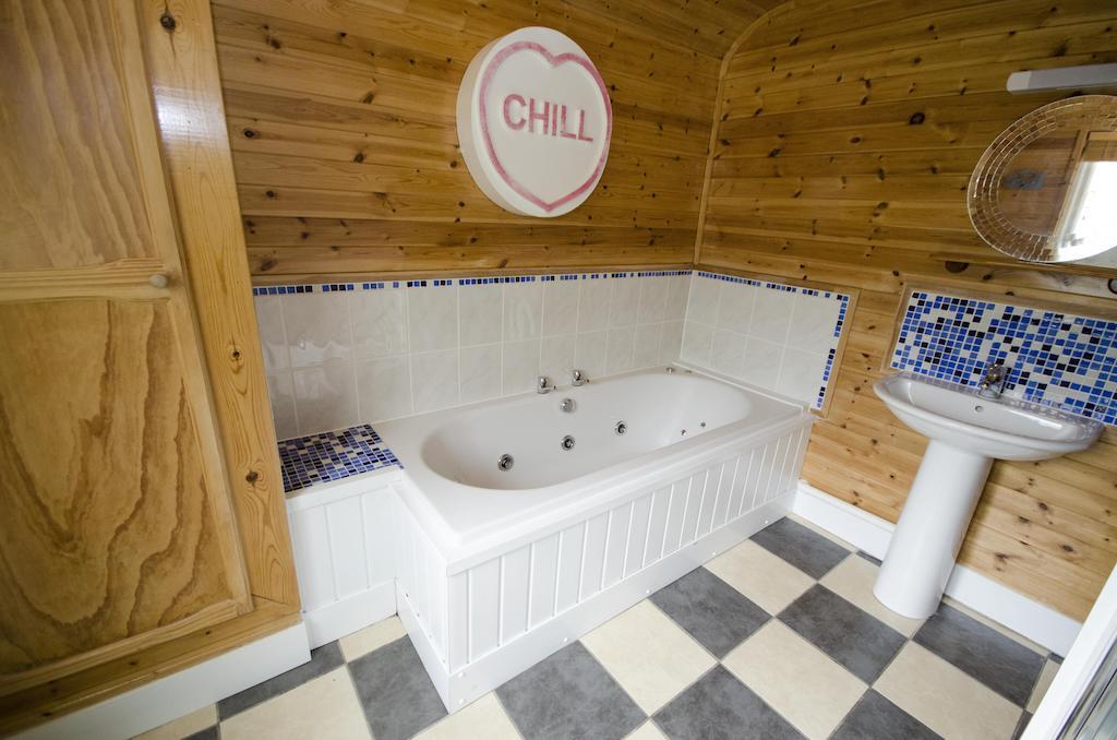 Watermouth Lodges Ілфракомб Екстер'єр фото